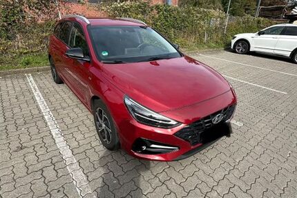 Hyundai i30 65.500 km 18.200 &euro; Seelze 30926