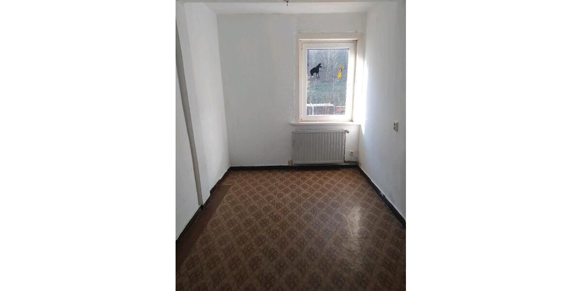 Doppelhaushälfte Ruhla - 7 Zimmer, 100 m&sup2;, 300&euro; | Angebot:27624830