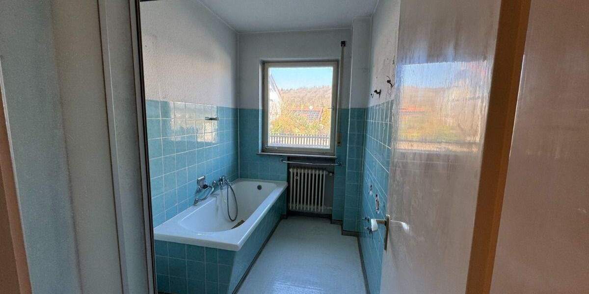 Doppelhaushälfte Ansbach Schalkhausen - 6 Zimmer, 184 m&sup2;, 297.000&euro; | Angebot:25682214