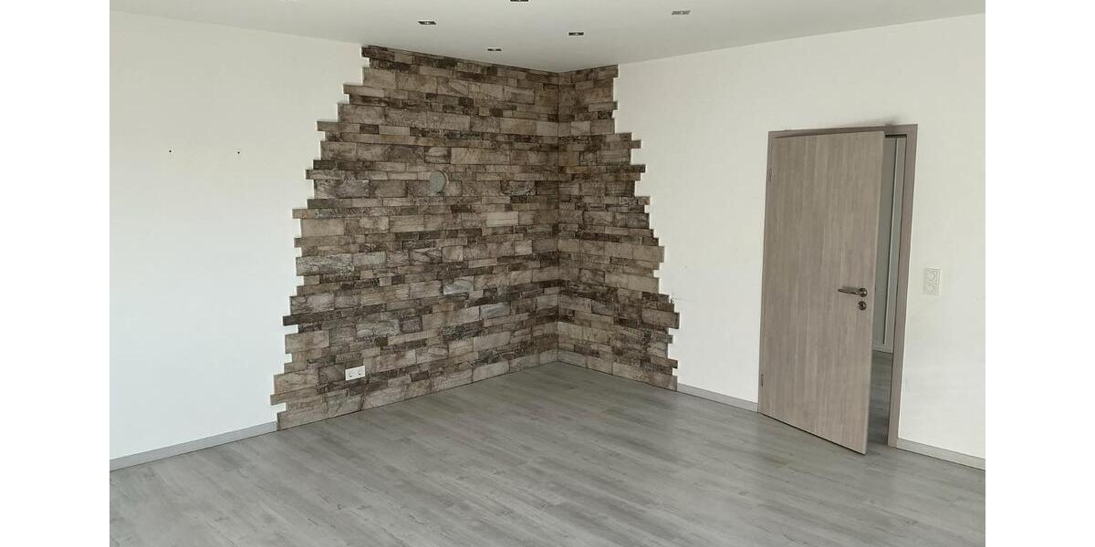 Einfamilienhaus Schleusingen - 9 Zimmer, 200 m&sup2;, 89.000&euro; | Angebot:26478260