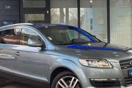 Audi Q7 182.000 km 11.750 &euro; Düsseldorf 40599