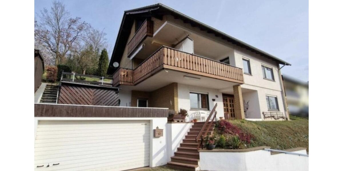 Ihr Traum vom Einfamilienhaus mit Panoramablick in Beverungen D 6 zimmer