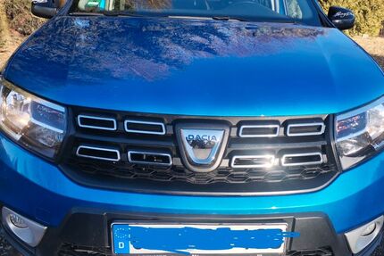 Dacia Sandero 82.000 km 8.400 € Friedrichroda OT Finsterbergen 99894