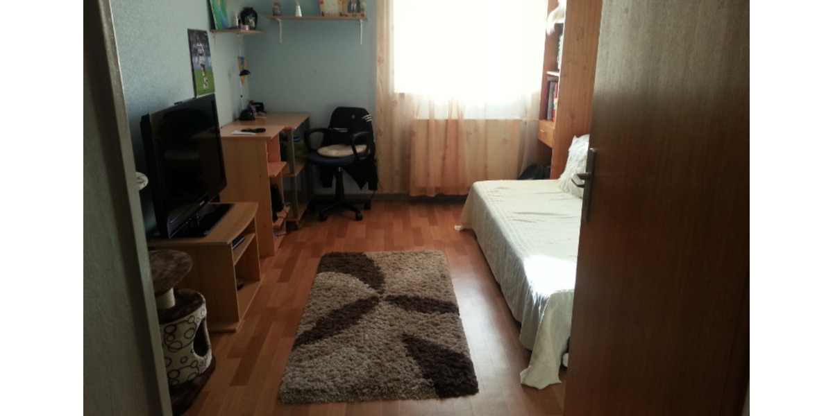 Erdgeschoßwohnung Borken (Hessen) - 4 Zimmer, 89 m&sup2;, 500&euro; | Angebot:26068769