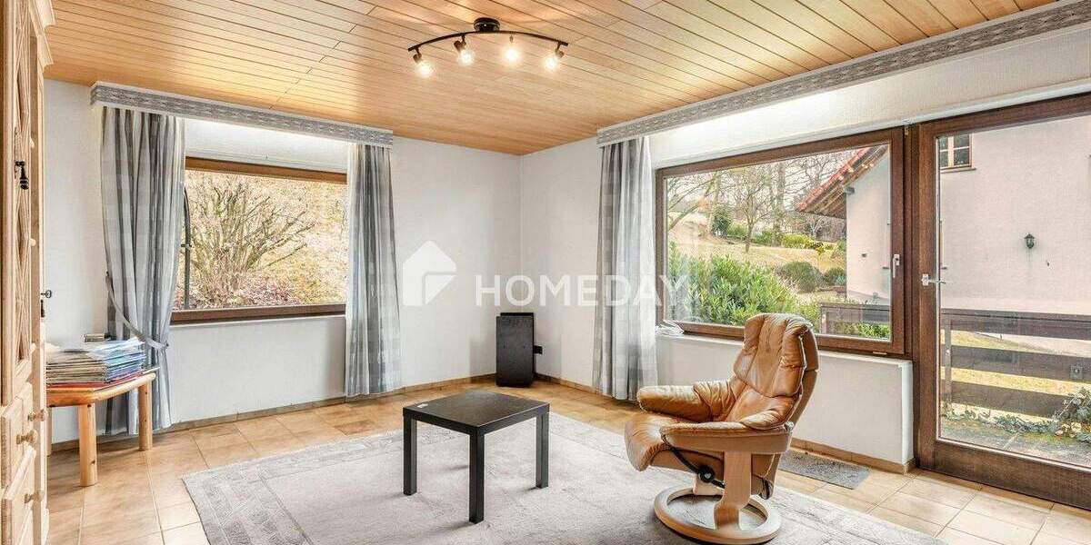 Einfamilienhaus Gersfeld Sandberg - 8 Zimmer, 168 m&sup2;, 325.000&euro; | Angebot:25773264