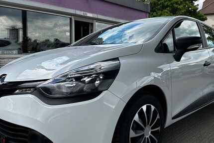 Renault Clio 61.000 km 7.480 &euro; Kabelsketal OT Gröbers 06184