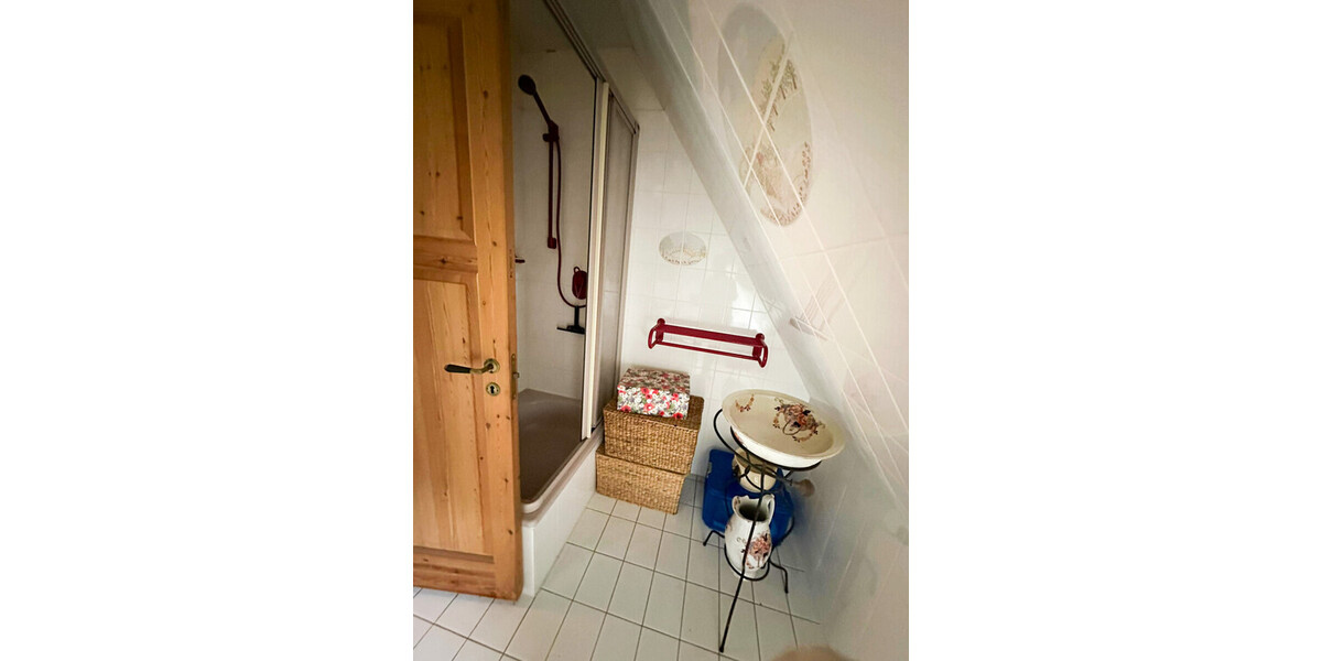 Einzigartiges Reetdach-Idyll von 1815 am Feldrand in Strandnähe - Bauernhaus, Landhaus Brodersdorf | Angebot:26905977