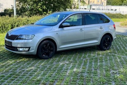 Skoda Rapid 102.000 km 8.399 &euro; Chemnitz 09119
