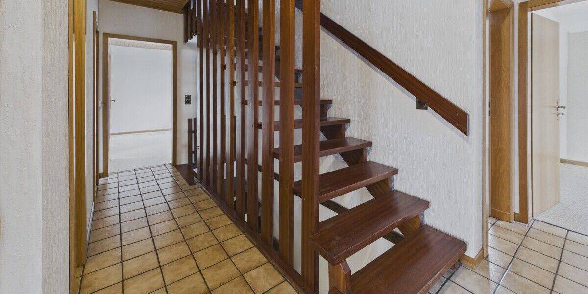 Einfamilienhaus Meinerzhagen - 6 Zimmer, 128 m&sup2;, 249.900&euro; | Angebot:26817123