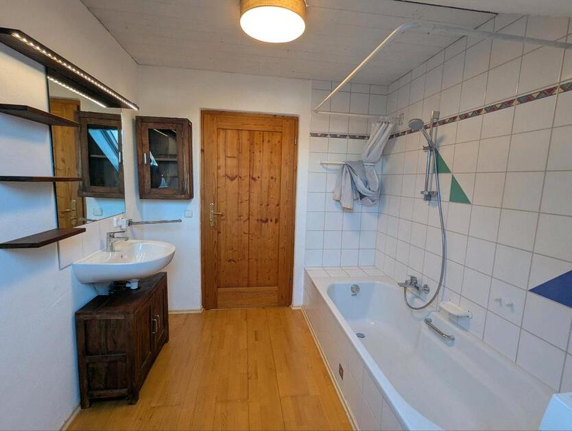Wohnung 3 Zimmer 94m² mit Keller und Balkon