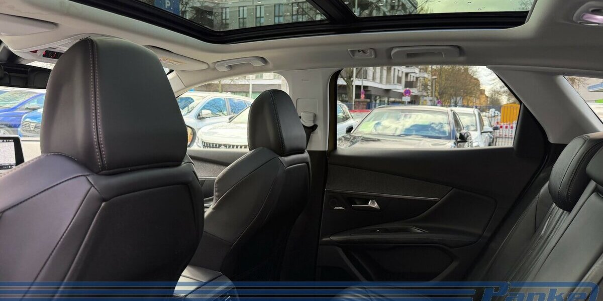 Peugeot 3008 Allure*AHK*R+F-Cam*Tempo*Navi*SHZ* 135.138 km 14.990 &euro; Berlin 13187