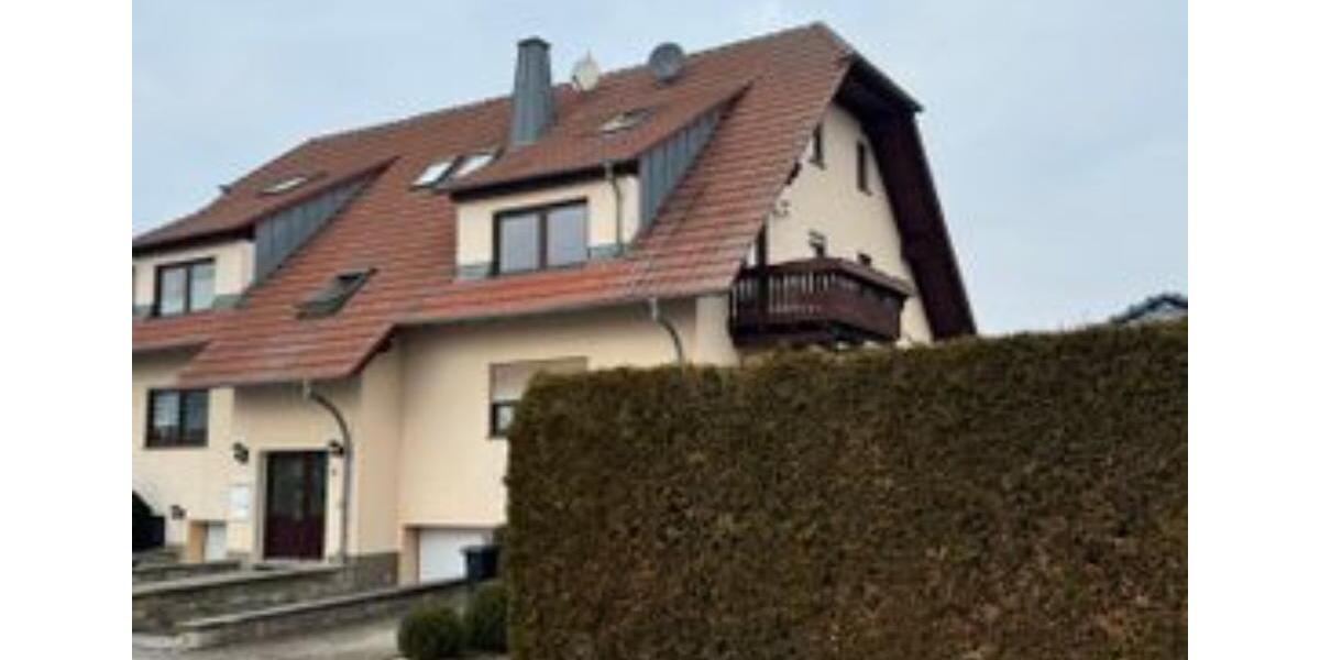 WohnungHaus 2Etagen,Keller,Garage,Garten, Balkon, Winterg. Pool 2 zimmer