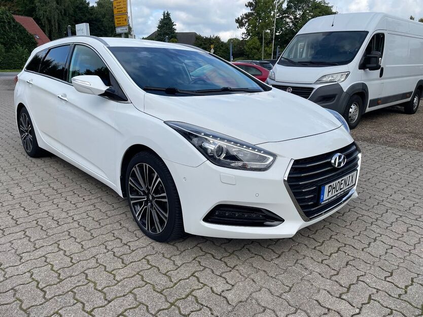 Hyundai i40 99.000 km 12.999 € Syke 28857