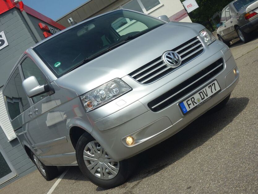 VW T5 Transporter 382.000 km 5.000 € Freiburg 79111