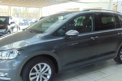 VW Touran 68.790 km 23.690 &euro; Lauta 02991