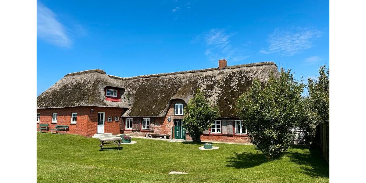 Bauernhaus, Landhaus Langeneß - 14 Zimmer, 285 m&sup2;, 685.000&euro; | Angebot:26129715