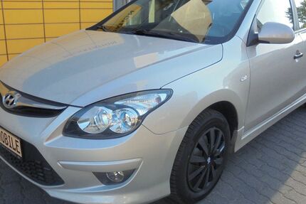 Hyundai i30 125.000 km 5.999 &euro; Berlin/Hohenschönhausen 13055
