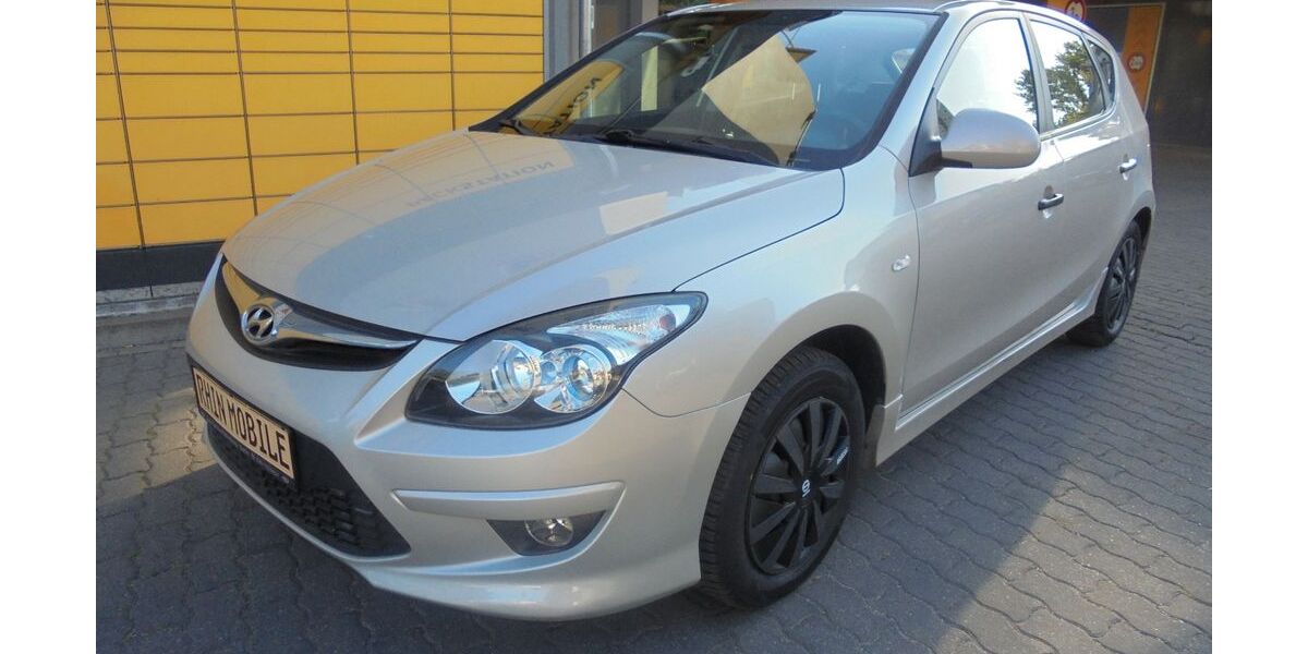 Hyundai i30 125.000 km 5.999 &euro; Berlin/Hohenschönhausen 13055
