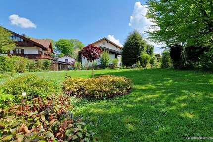 Grundstück zu verkaufen in Siegsdorf 649.000 € 890 m² zimmer