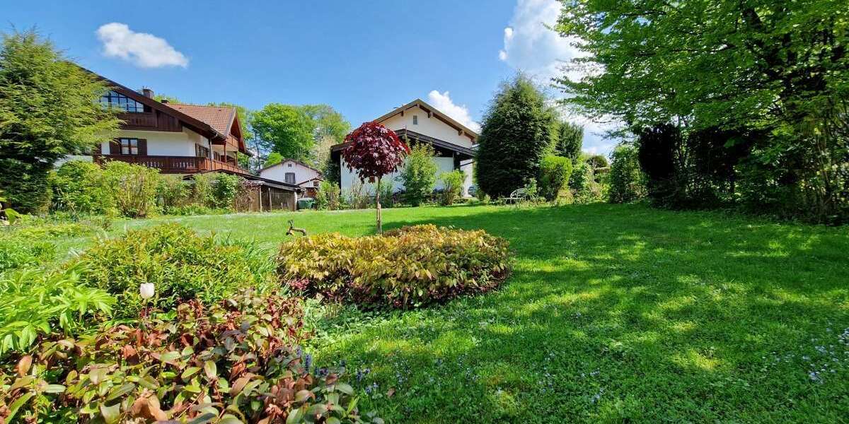 Grundstück zu verkaufen in Siegsdorf 649.000 € 890 m² zimmer