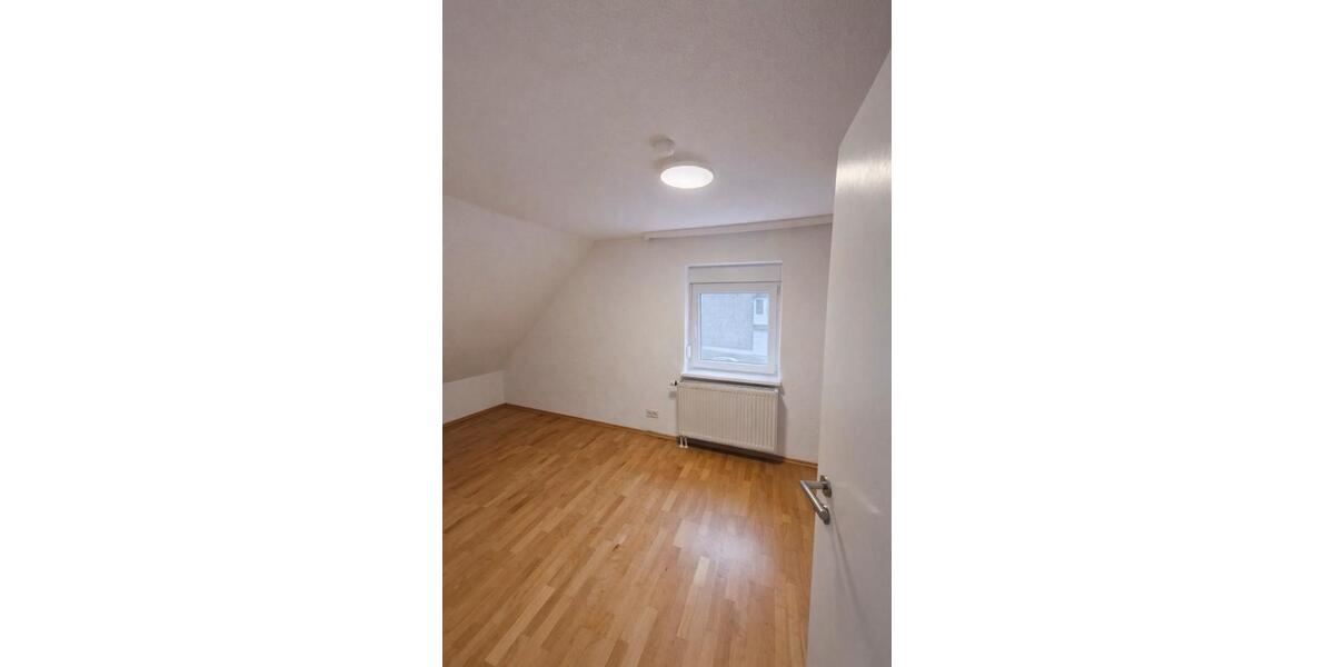 Mehrfamilienhaus, Wohnhaus Ellwangen (Jagst) - 7 Zimmer, 100 m&sup2;, 579.000&euro; | Angebot:27048376