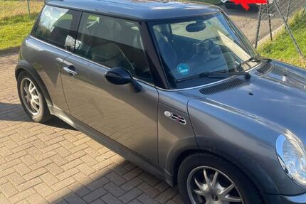 Mini Cooper S Coupé 196.000 km 3.500 &euro; Grasellenbach 64689