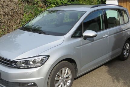 VW Touran 82.400 km 18.500 € Hollenstedt 21279