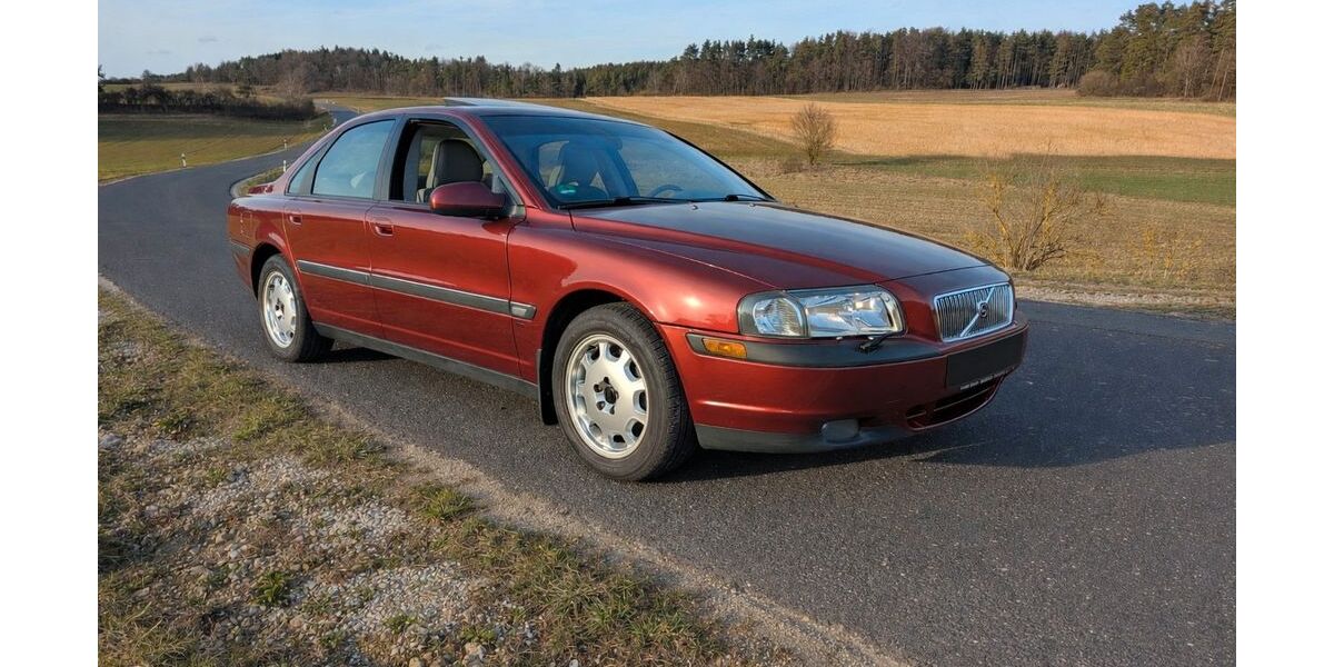 Volvo S80 161.000 km 8.100 &euro; Pottenstein 91278