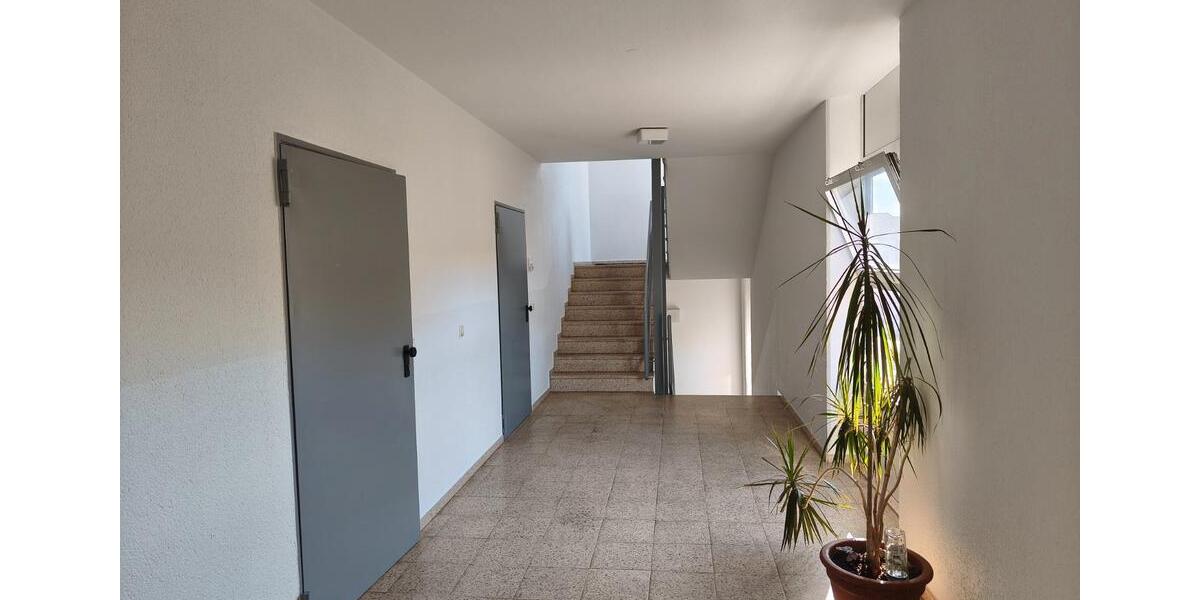 Etagenwohnung Dillingen (Saar) - 5 Zimmer, 134 m&sup2;, 210.000&euro; | Angebot:27118243