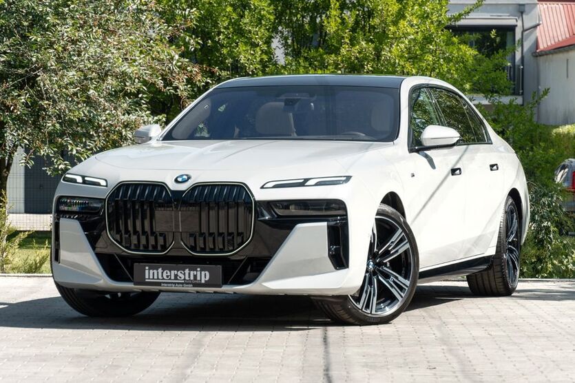 BMW 740 16.200 km 106.990 € Langweid am Lech 86462