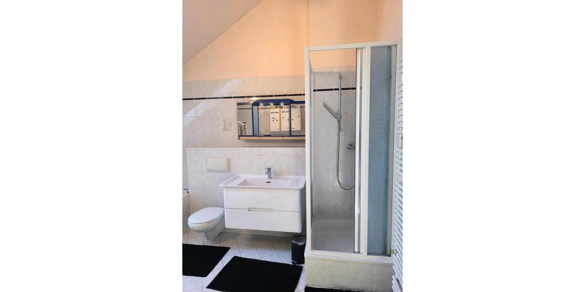 Reihenhaus Glienicke/Nordbahn Nordbahn - 5 Zimmer, 127 m&sup2;, 2.150&euro; | Angebot:25858901