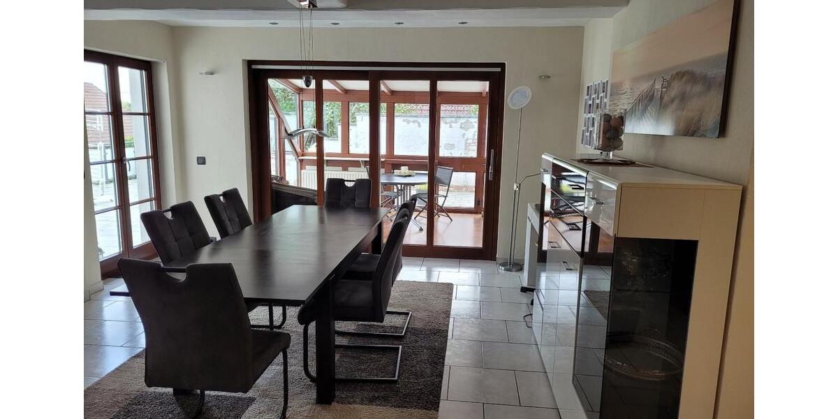 Einfamilienhaus mit Einliegerwohnung 4 zimmer