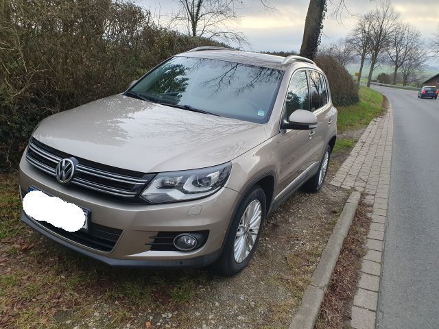 VW Tiguan 193.100 km 7.900 &euro; Bad Salzdetfurth 31162