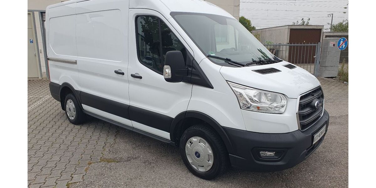 Ford Transit 100.000 km 16.900 &euro; München 81825