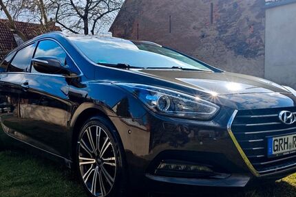 Hyundai i40 130.000 km 10.900 &euro; Großenhain 01558