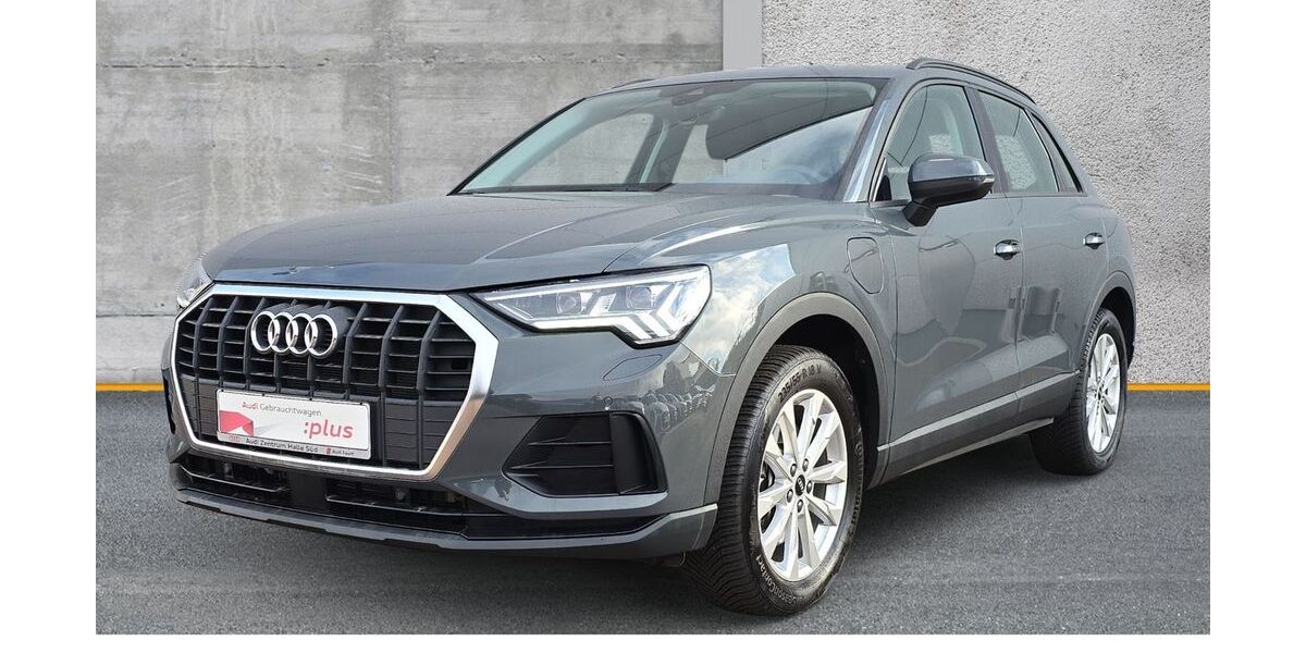 Audi Q3 36.059 km 29.620 &euro; Halle (Saale) 06110