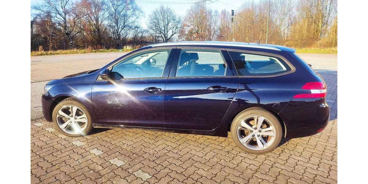 Peugeot 308 108.000 km 10.400 &euro; Kaltenkirchen 24568