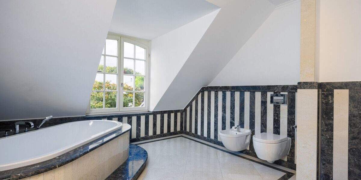 Doppelhaushälfte Meerbusch / Büderich Büderich - 7 Zimmer, 289 m&sup2;, 8.500&euro; | Angebot:23130337