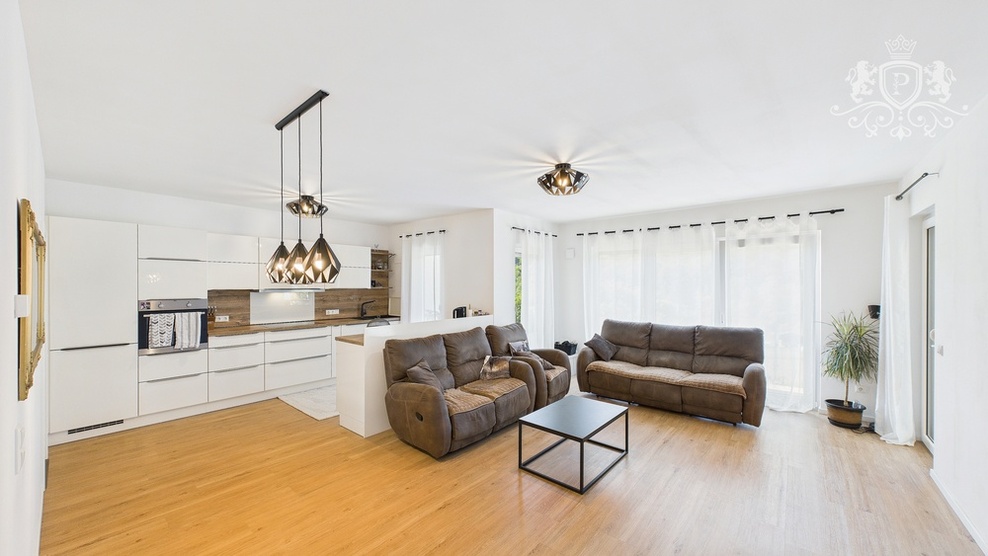 Bungalow in Bitburg-Erdorf Neubau 2022 ca. 140 m² Wohnfläche 520 m² Grundstücksfläche KfW 40 Traumhafte Lage mit Aussicht 5 zimmer