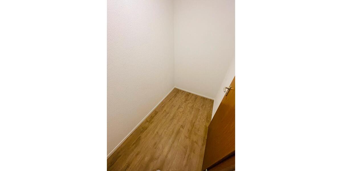 Etagenwohnung Neckarsulm - 3 Zimmer, 84 m&sup2;, 270.000&euro; | Angebot:26864802