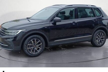 VW Tiguan 12.633 km 28.960 € Lörrach 79540