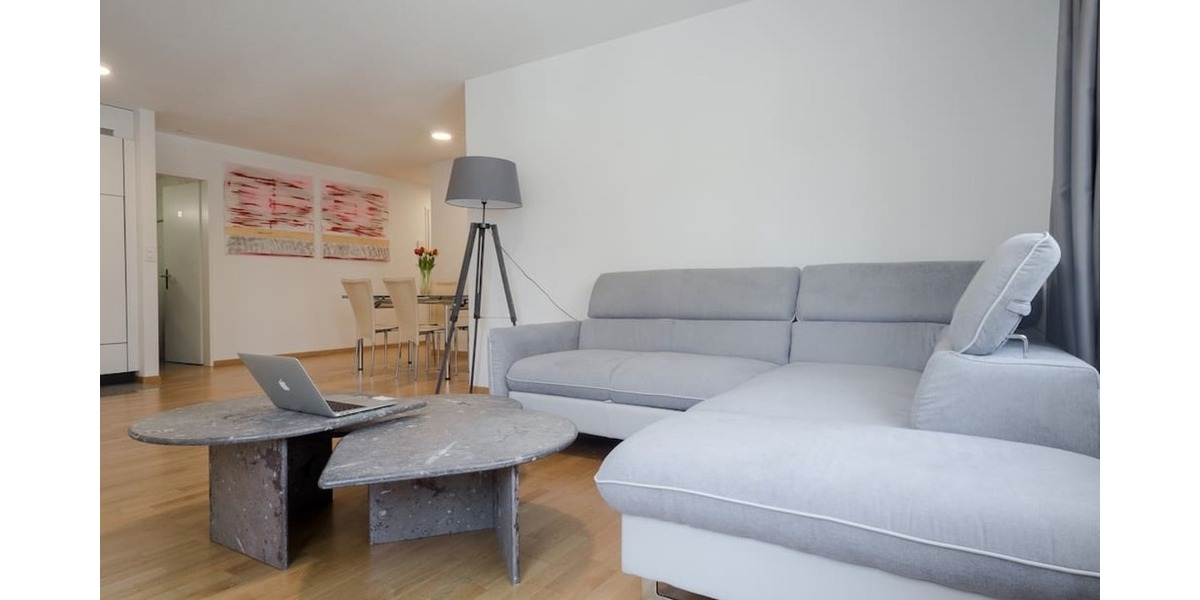 2 Zimmer Wohnung - kernsaniert - inkl. neuer Einbauküche - 1- Schwaig Bei Nürnberg Nürnberg | Angebot:24808426