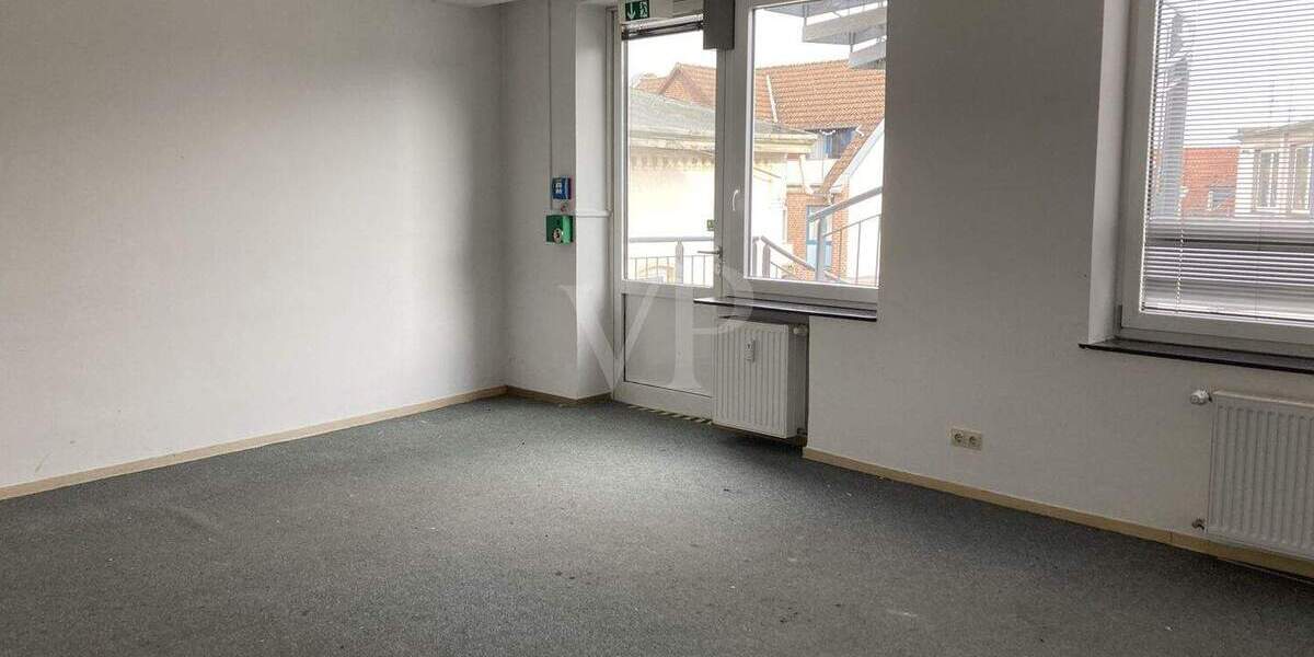 Gewerbeobjekt Uelzen - 9 Zimmer, 362 m&sup2;, 2.525&euro; | Angebot:23813489