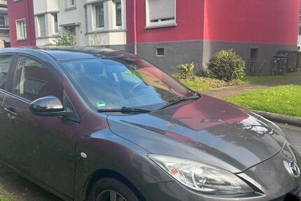 Mazda 3 167.000 km 3.900 € Essen 45355
