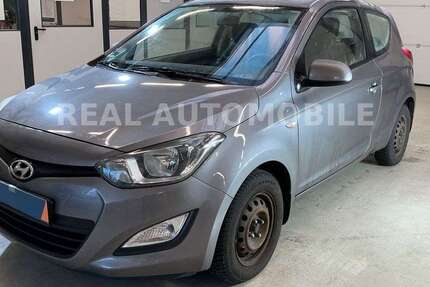 Hyundai i20 87.000 km 4.799 &euro; Frankfurt 65933