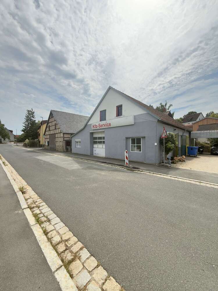 Haus zum Kaufen in PegnitzBronn 269.000 € 120 m²