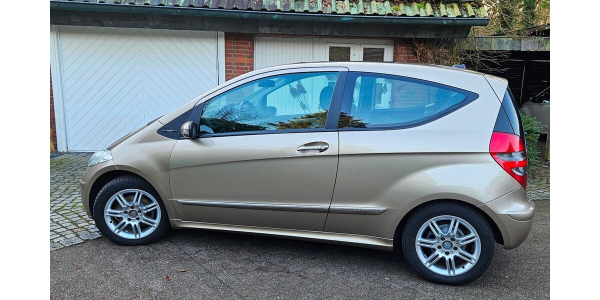 Mercedes-Benz A 150 114.000 km 4.400 &euro; Fintel 27389