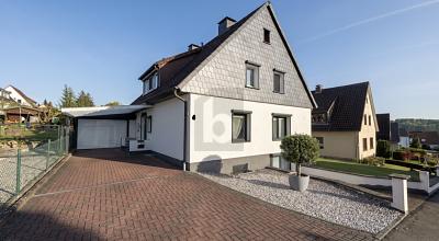 LEBENSQUALITÄT TRIFFT KOMFORT: IHR TRAUMHAUS - Einfamilienhaus Osterode am Harz | Angebot:27258025