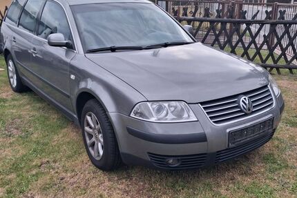 VW Passat Variant 334.558 km 2.599 &euro; Großdubrau 02694