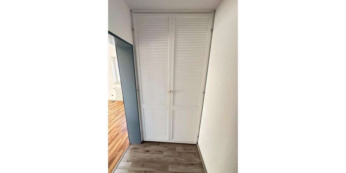 Etagenwohnung Laatzen - 4 Zimmer, 124 m&sup2;, 295.000&euro; | Angebot:26338514